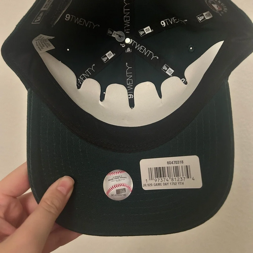 Oakland Athletics New Era Youth Game Day Bloom 9TWENTY Adjustable Hat- NWT